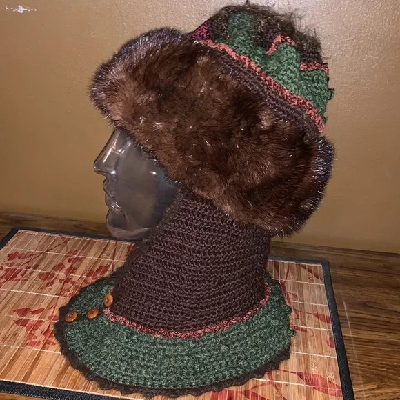 One of a kind knitted hat with mink trim from Martha Zimiles good cond Hats